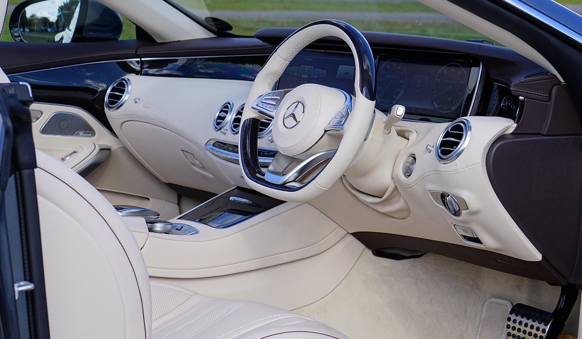 Champagne Cars